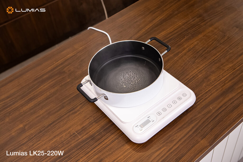 LK25-220W hẹn giờ nấu tới 240 phút